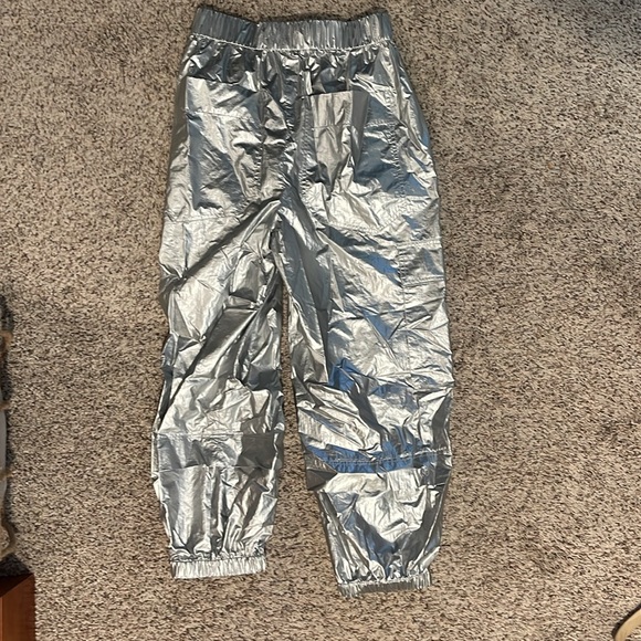 LAST CHANCE! Tibi cropped metallic crispy nylon joggers - Picture 6 of 8